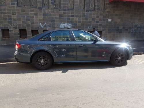 2010 AUDI A4 2.0TDI